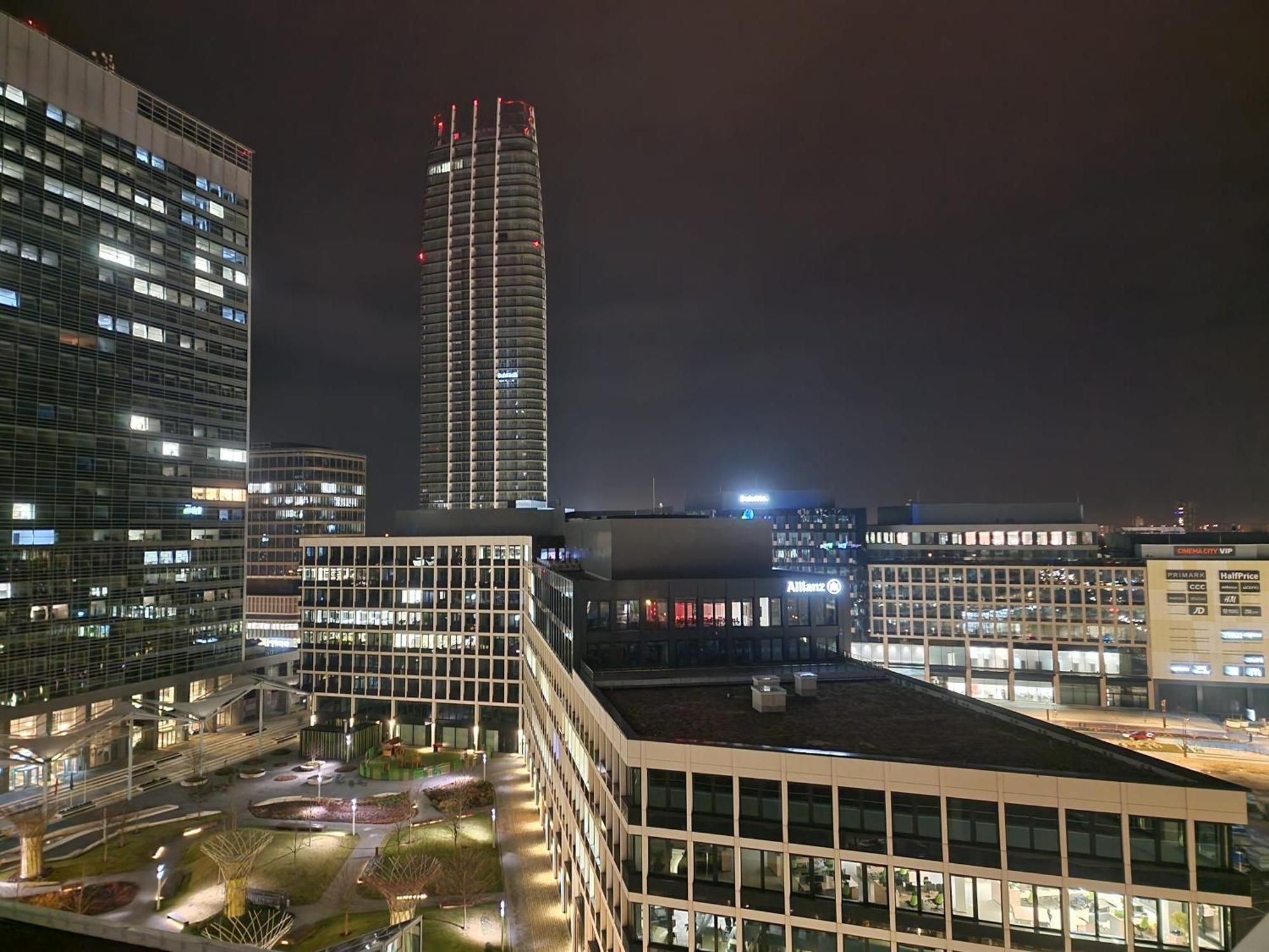 Stylish Panorama City Family Suite Bratislava Exteriér fotografie